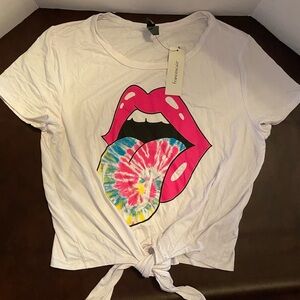 Francesca’s tongue tee